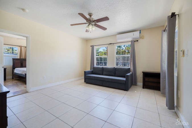 BODDEN TOWN BEACH VIEW HOME