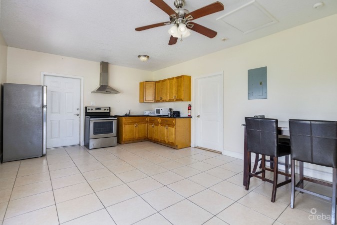 BODDEN TOWN BEACH VIEW HOME