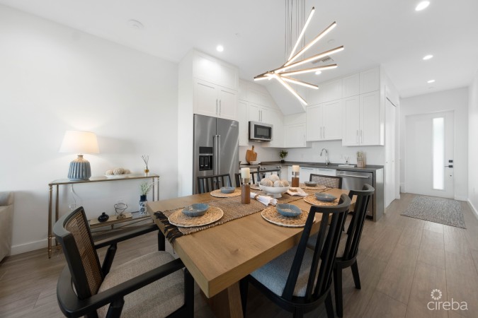 ALLURE 4, WATERFRONT CONDO