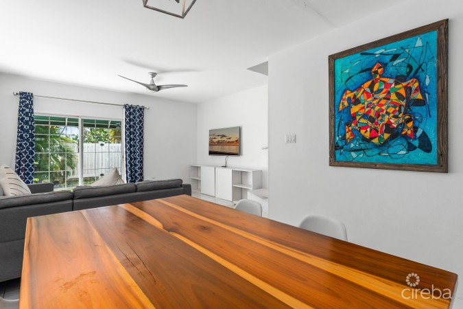 SOUTH PALMS #21 (2 BEDROOMS AND 2.5 BATHROOMS)