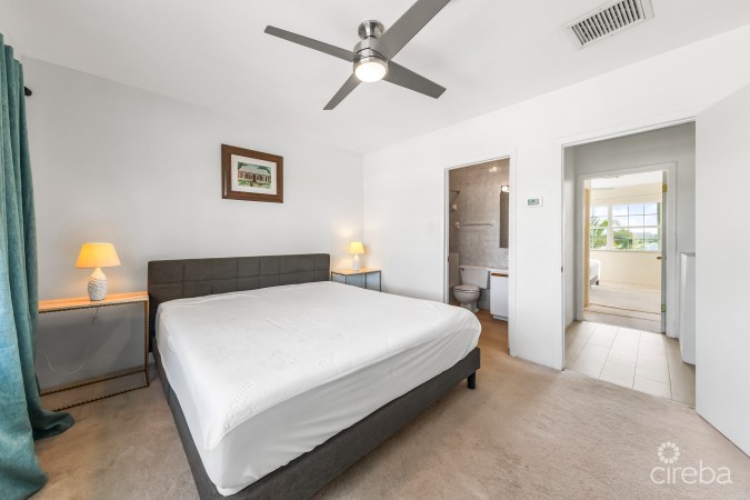 SOUTH PALMS #21 (2 BEDROOMS AND 2.5 BATHROOMS)