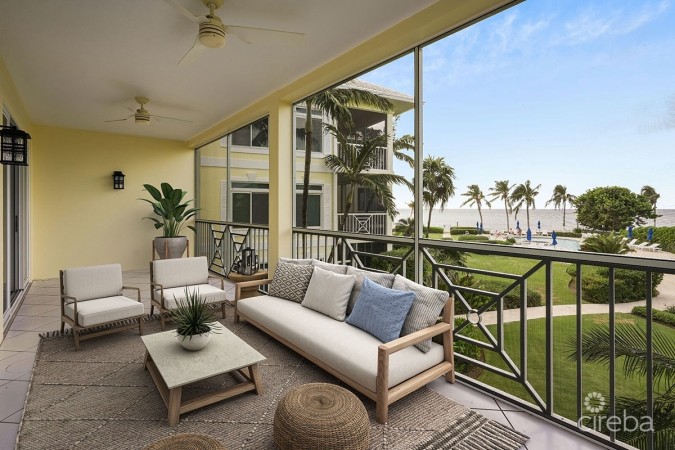 CRESCENT POINT UNIT #15, SEVEN MILE BEACH