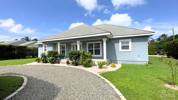 ADMIRALS LANDING FAMILY HOME WITH POOL