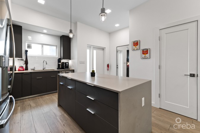 VIVI 14, TWO BEDROOM TOWNHOME
