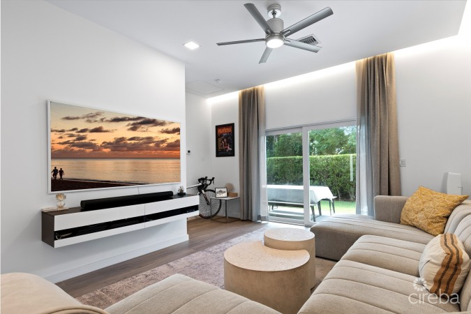 VIVI 14, TWO BEDROOM TOWNHOME