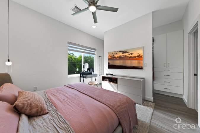 VIVI 14, TWO BEDROOM TOWNHOME