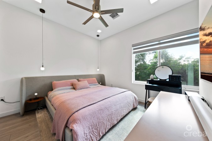 VIVI 14, TWO BEDROOM TOWNHOME