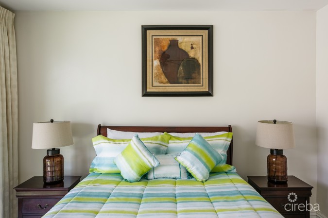 ISLAND PINE VILLAS