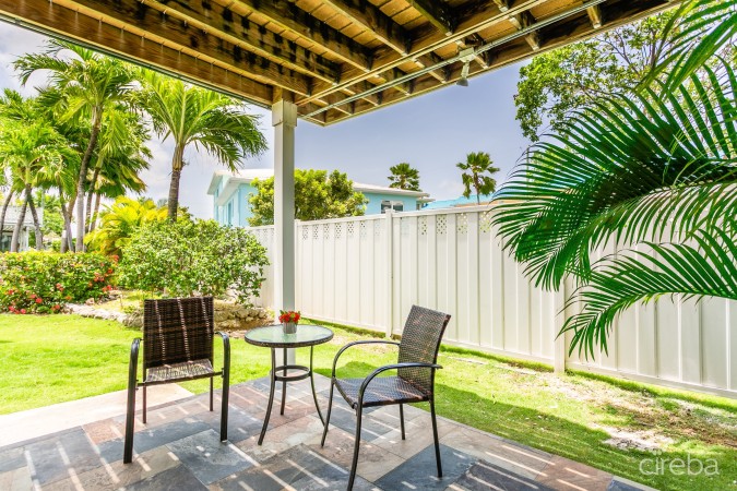 ISLAND PINE VILLAS