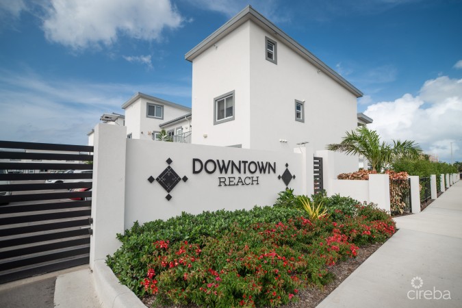 DOWNTOWN REACH TOWNHOUSE
