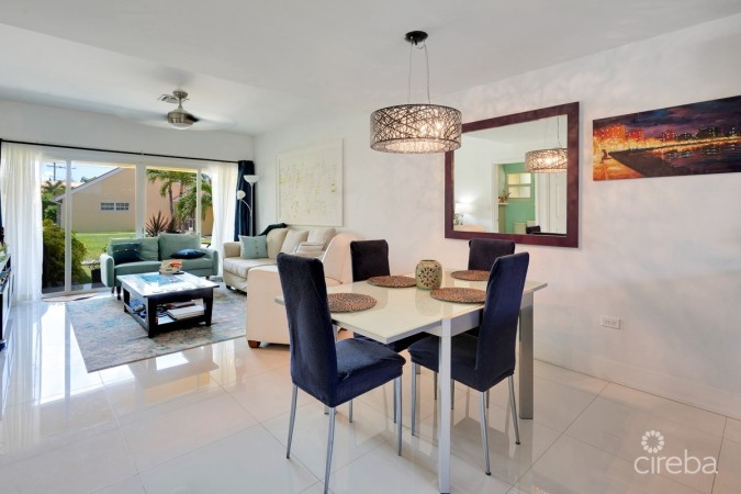 OCEAN CLUB 2 BED 2.5 BATH MODERN TOWN HOUSE