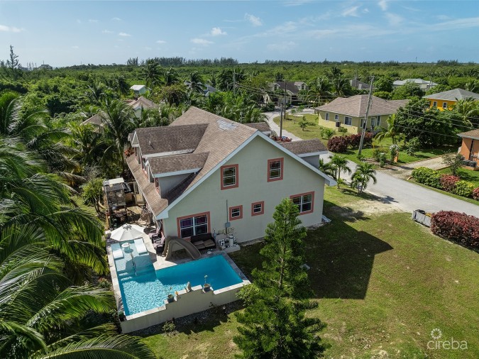 SINGLE FAMILY HOME - ENTRANCE OF FRANK SOUND