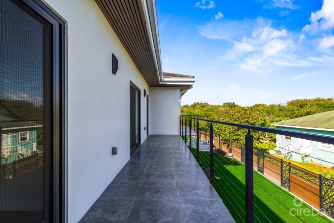 ARZA WEST BAY G5 – LARGEST 2 BED + DEN, MOVE-IN READY IN JUST WEEKS