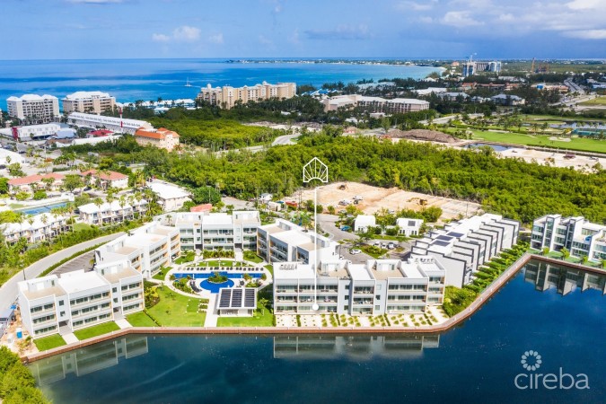 ONE CANAL POINT 512 WITH 30FT BOAT DOCK