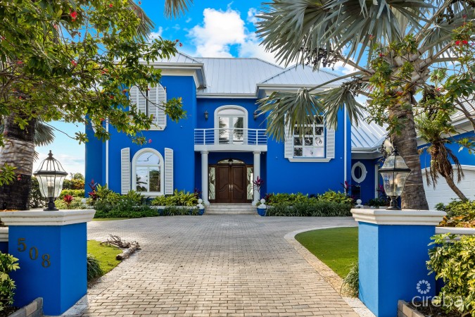 508 SOUTH SOUND - LUXURY BEACH FRONT ESTATE
