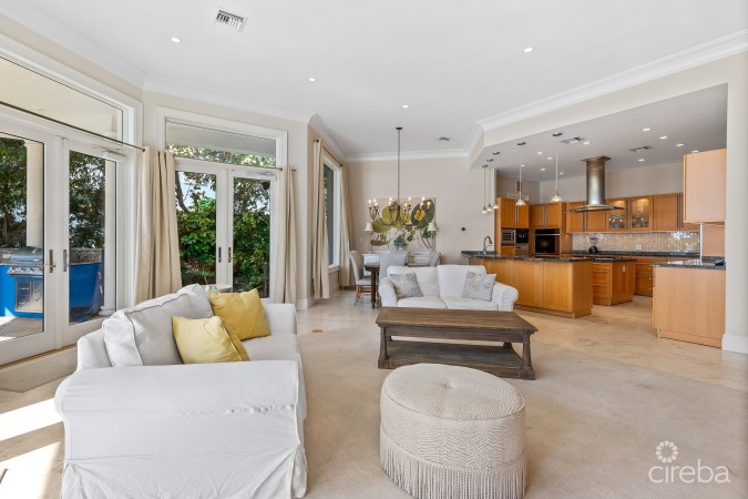 508 SOUTH SOUND - LUXURY BEACH FRONT ESTATE
