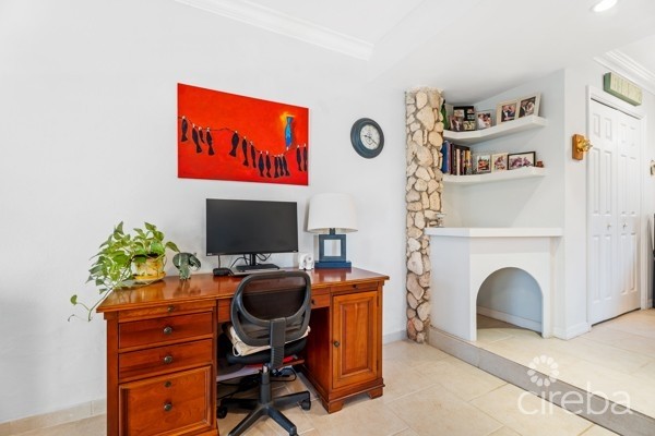 7 MILE BEACH CORRIDOR  3-BED  WATERFRONT TOWNHOUSE ON MAGELLAN QUAY IN GOVERNOR'S HARBOUR