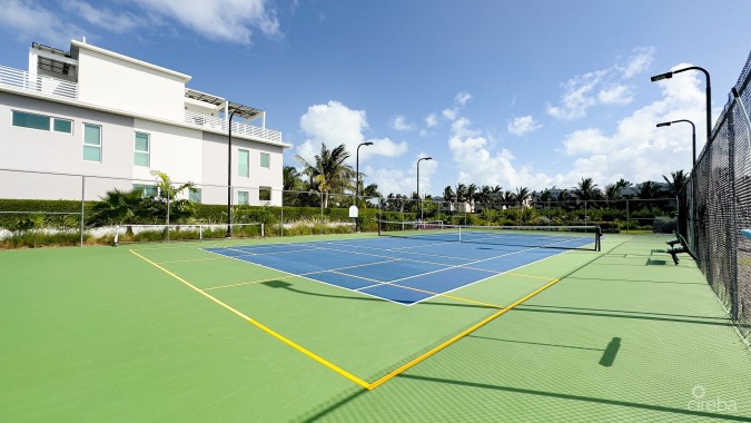 SOLARA VILLA - CRYSTAL HARBOUR