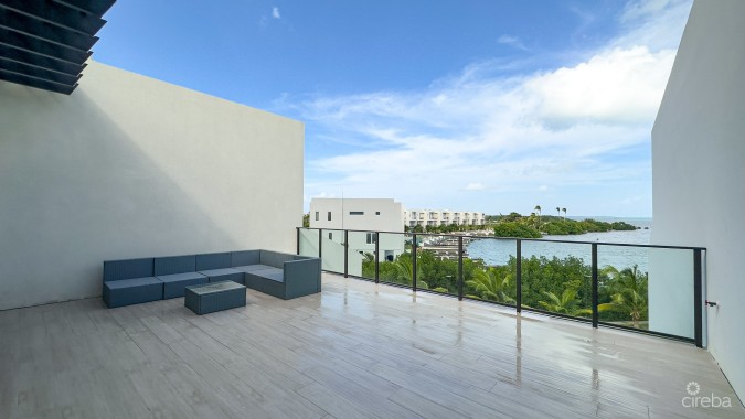 ALLURE WATERFRONT TOWNHOME