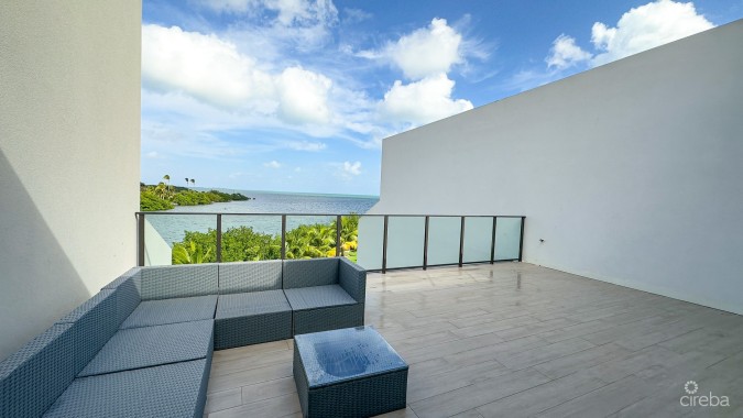 ALLURE WATERFRONT TOWNHOME