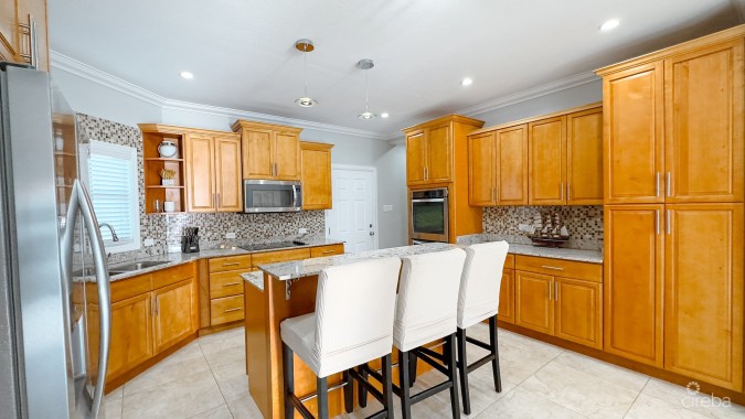 SAVANNAH FAMILY HOME