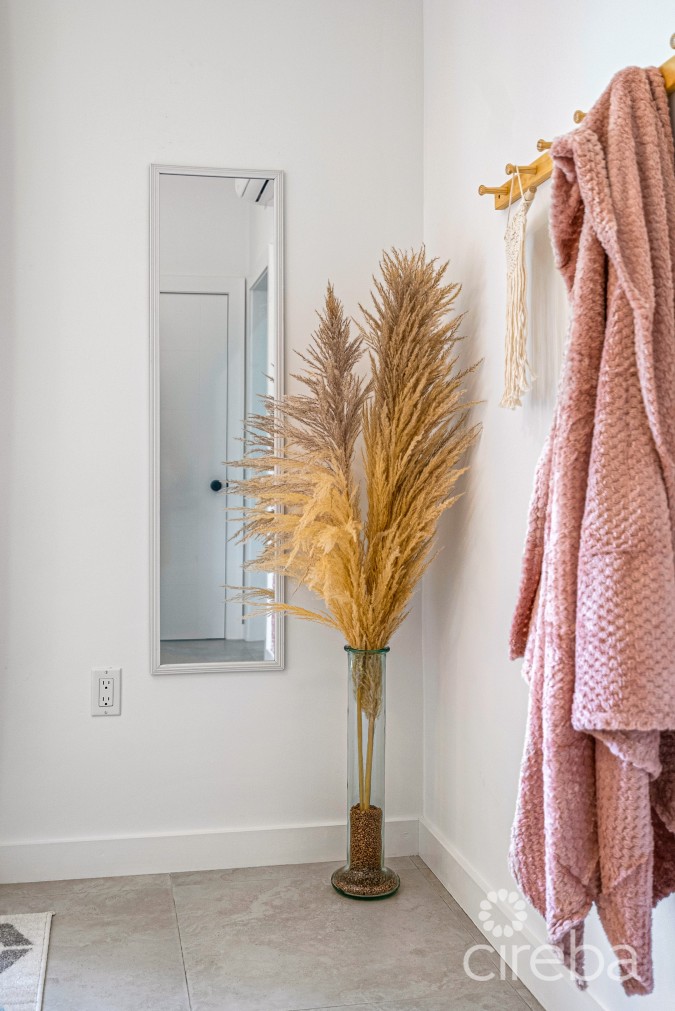 BREEZY PORT - GROUND FLOOR