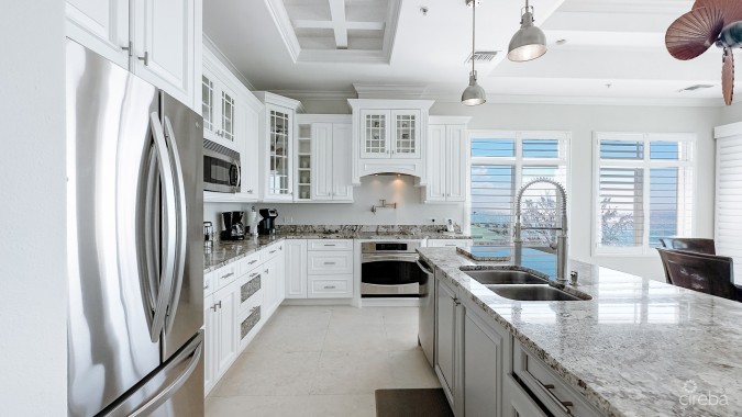 SOUTH BEACH BAY CLUB CORNER PENTHOUSE