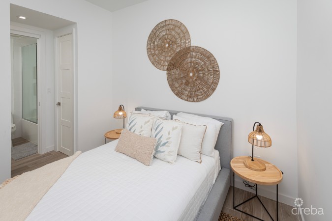 SEADREAMS  1, OCEANFRONT CONDO