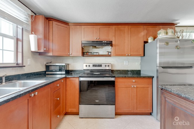 OCEAN CLUB - RENOVATED 2 BED/2.5BATH CORNER UNIT