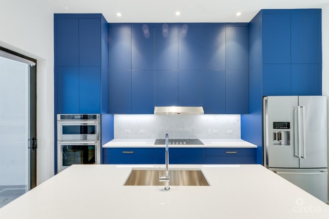STUNNING OVERSIZED 2 BED UNIT AT BAHIA