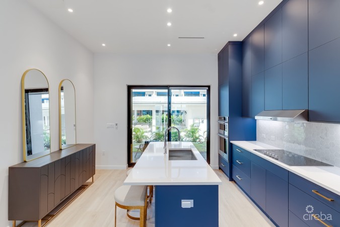 STUNNING OVERSIZED 2 BED UNIT AT BAHIA