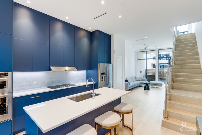 STUNNING OVERSIZED 2 BED UNIT AT BAHIA