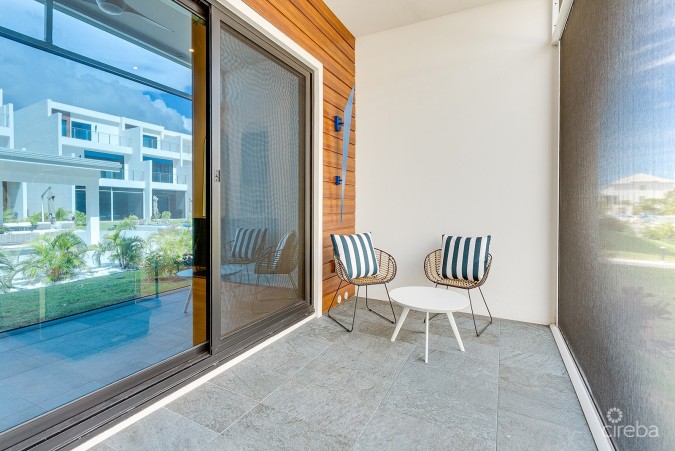 STUNNING OVERSIZED 2 BED UNIT AT BAHIA