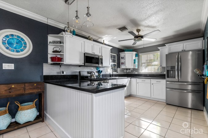 PROSPECT DRIVE 274, STAND ALONE HOME