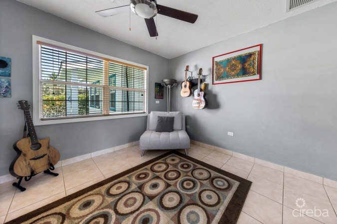 PROSPECT DRIVE 274, STAND ALONE HOME
