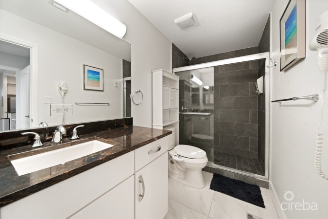 TURTLE COVE ONE BEDROOM PENTHOUSE