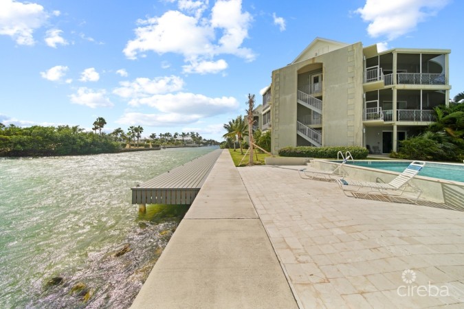 TURTLE COVE ONE BEDROOM PENTHOUSE