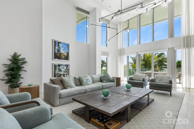 TIDES BEACHFRONT 4 BED CONDO WITH TERRACE