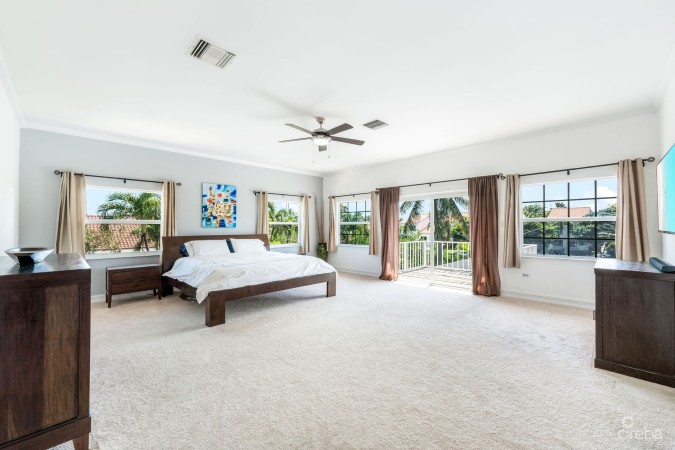 NELSON  QUAY 56, WATERFRONT HOME