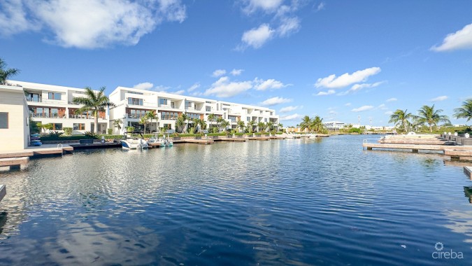 ARVIA WATERFRONT CONDO 2 BED PLUS DEN