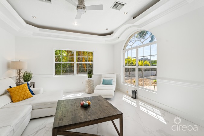 NINE PALMS RESIDENTIAL HOME WITH INCOME PRODUCING COTTAGES