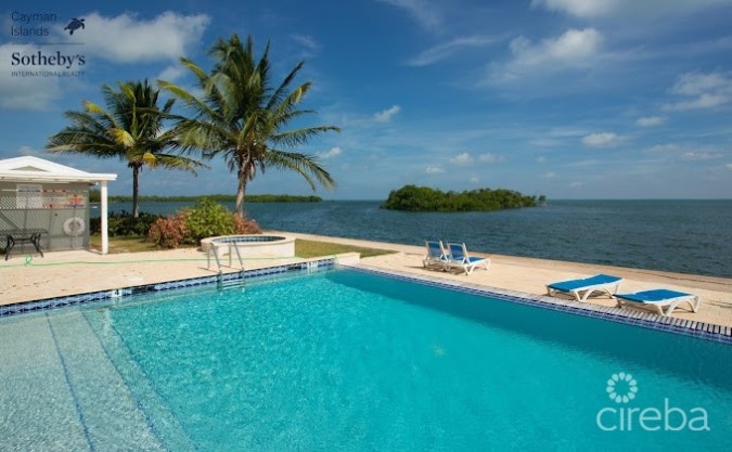 TURTLE COVE ONE BEDROOM PENTHOUSE