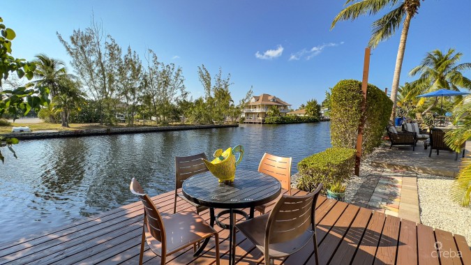 CANAL FRONT HOME - NORTH SOUND ESTATES