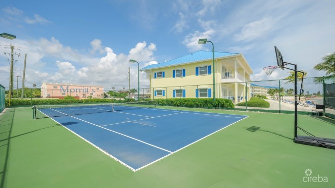 CASTAWAY COVE CONDO 131 - QUARTER SHARE OWNERSHIP