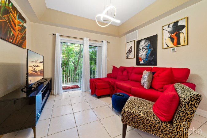 VALENCIA HEIGHTS- 2 BED 2 BATH