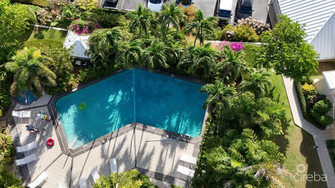 SEVEN MILE BEACHFRONT  CONDO, CAYMAN CLUB