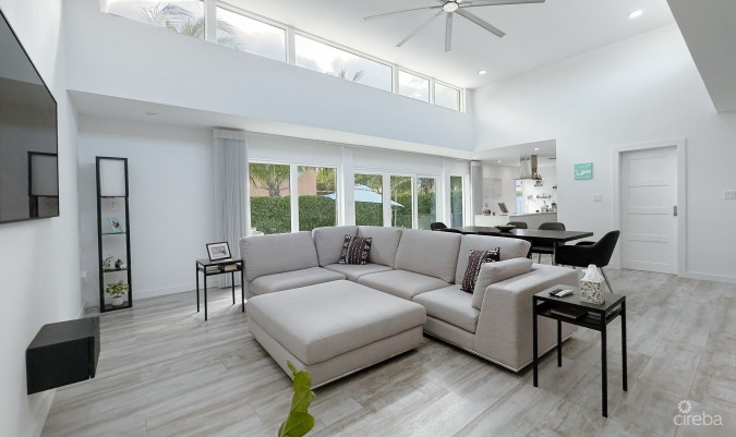 HIGHLANDS DUPLEX WEST BAY