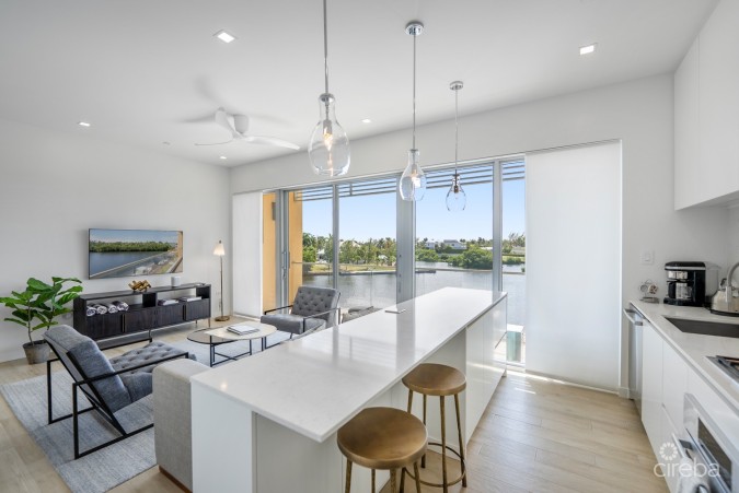 ONE CANAL POINT 531 WITH DOCK