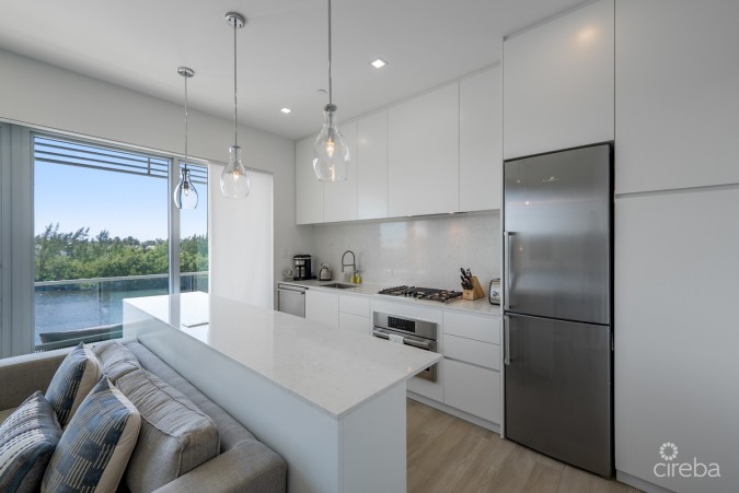 ONE CANAL POINT 531 WITH DOCK