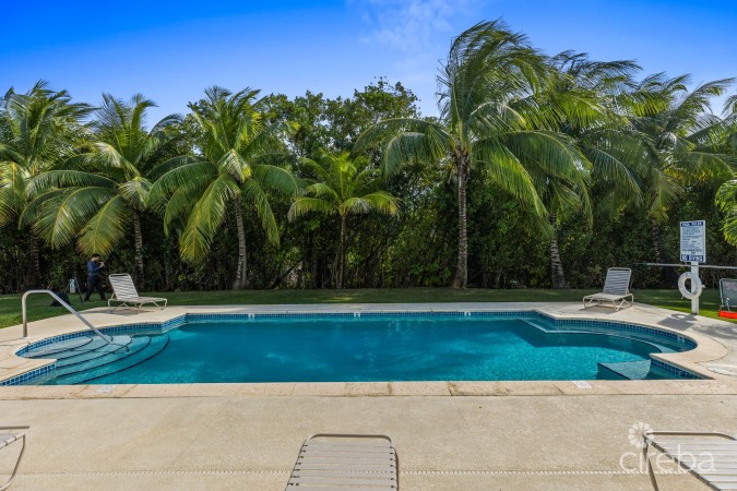 LAKESIDE VILLAS 1 BED / 1 BATH